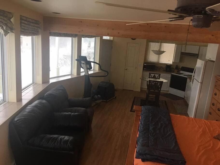 Kelli Creek Cottage - Reduced Price On Tours Juneau Quarto foto